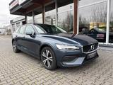 Volvo V60 Kombi Momentum Core R-Cam AHK - gebrauchte Volvo V60 aus dem Jahr 2021