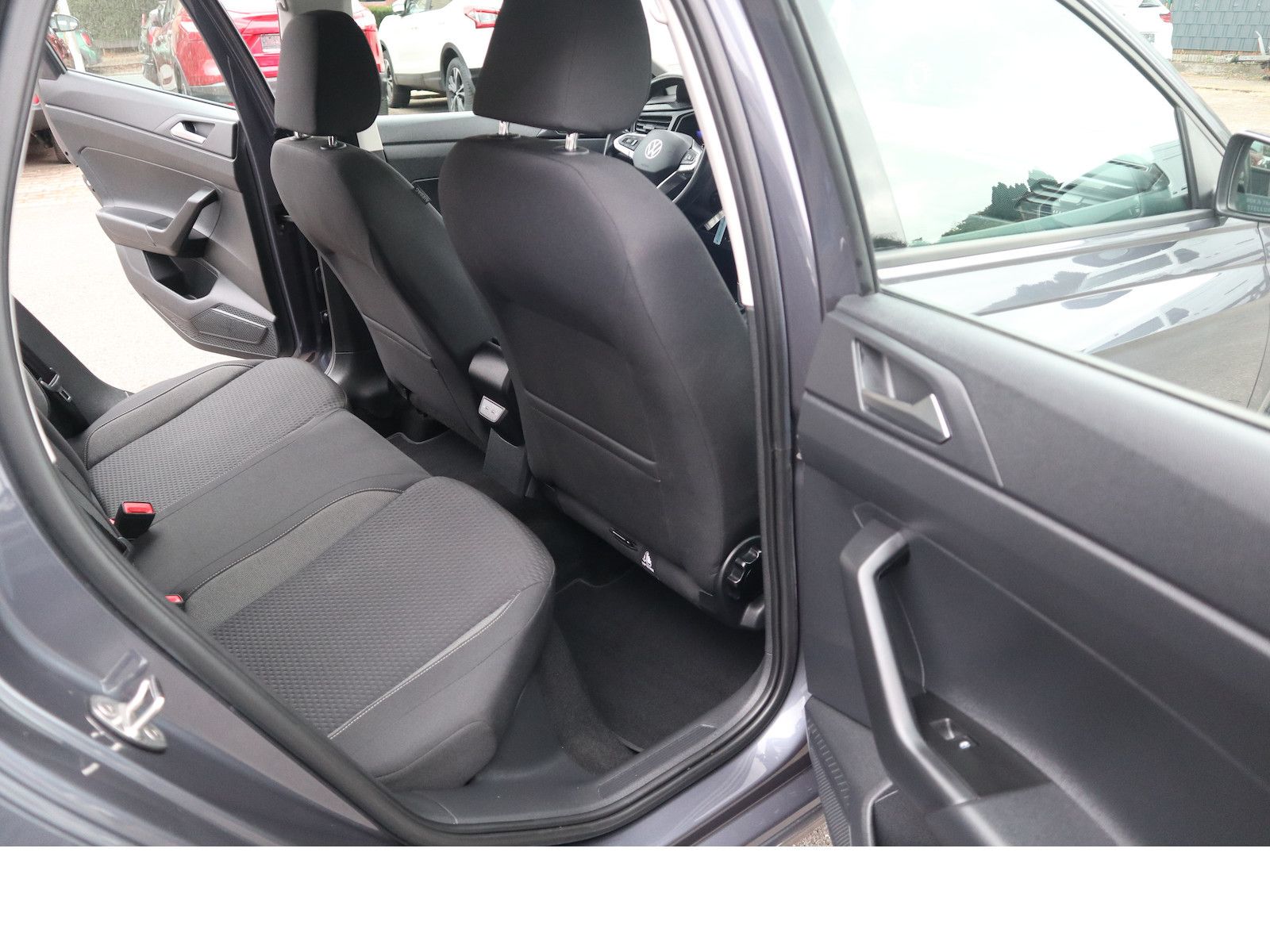 Fahrzeugabbildung Volkswagen Polo Life Tempo SHZ Schekheftgepflegt