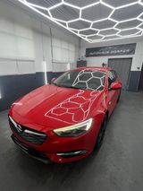 Opel Insignia 2.0 DCTI Dynamic AUTO GS RFK CARPLAY - Opel Insignia mit Diesel-Antrieb: Limousine, 2.0