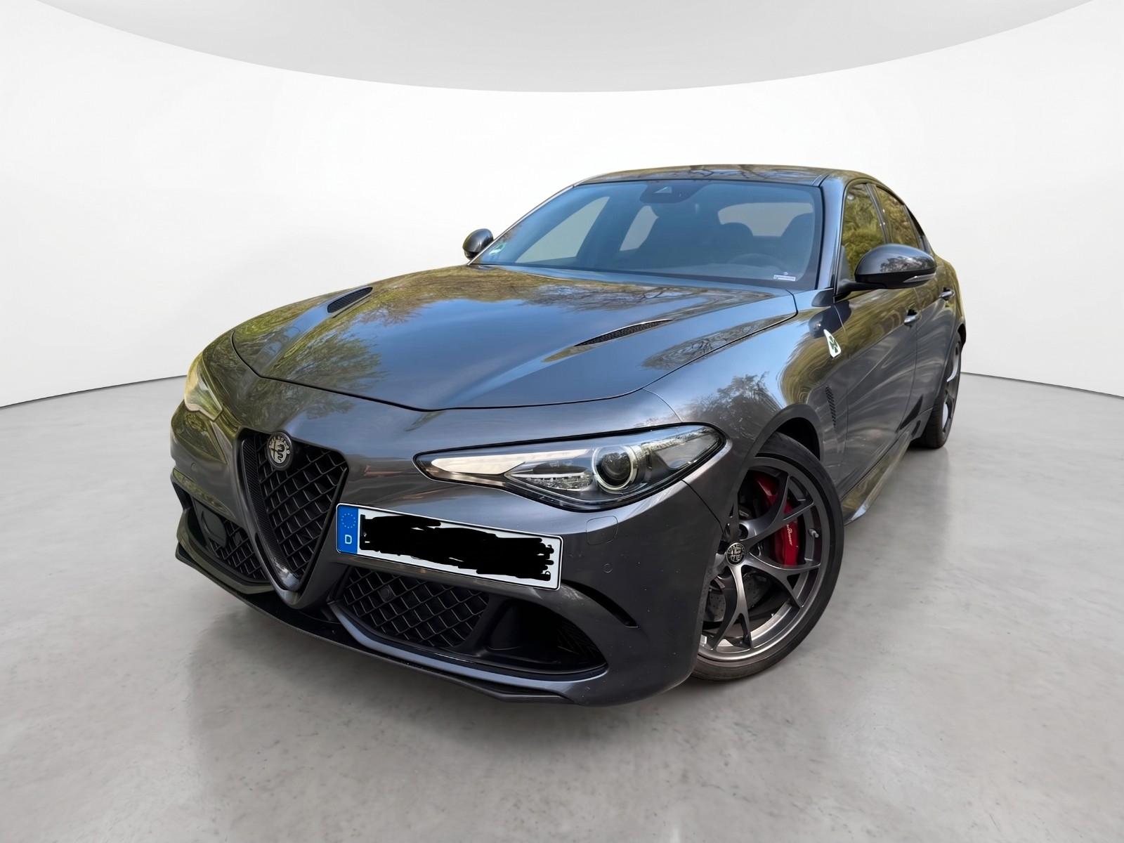 Alfa Romeo Giulia | Nav-Gen2 | Keramik | Harman-Kardon |