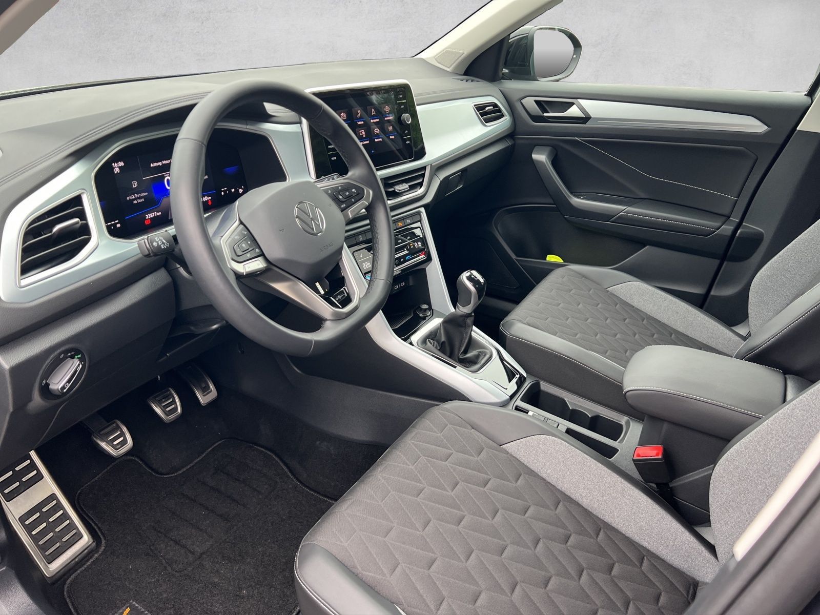 Volkswagen T-Roc - Bild 18
