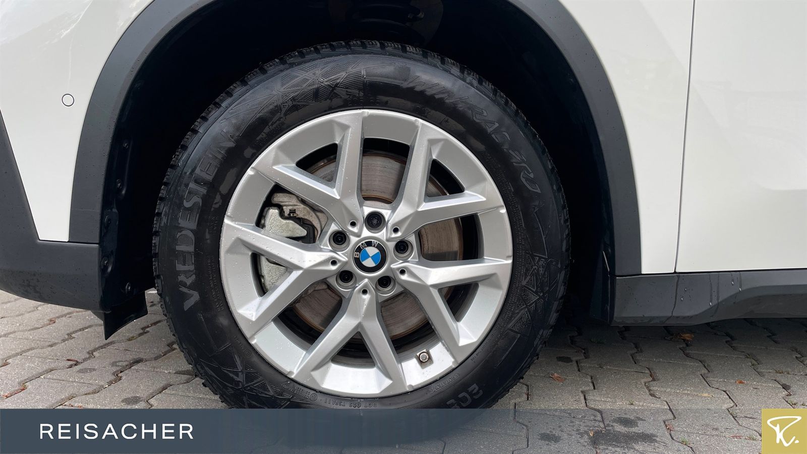 BMW X1 xDrive23d A Pano AHK DA HuD Aktivsitz foto 3