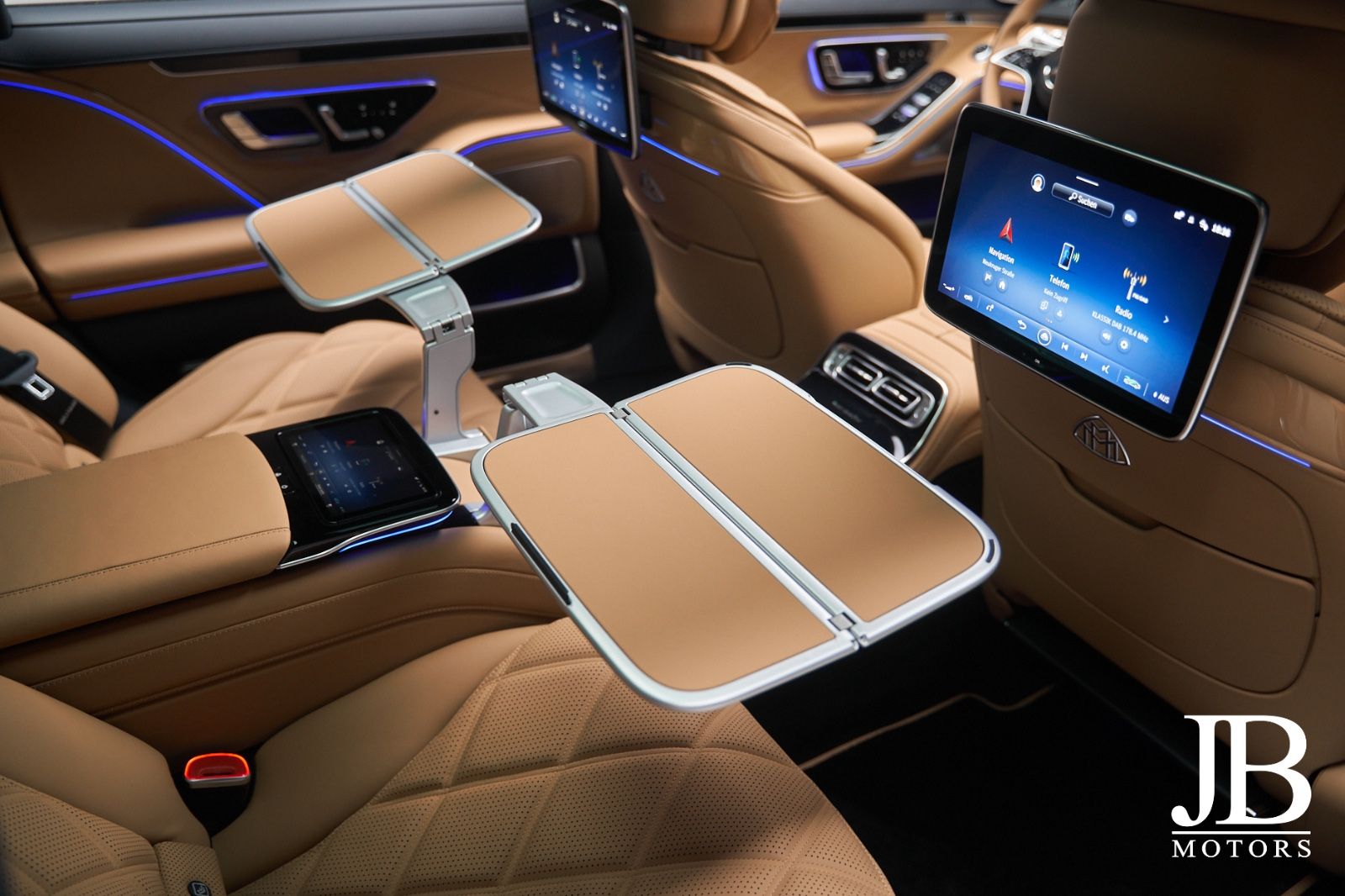 Fahrzeugabbildung Mercedes-Benz S680 Maybach Virgil Abloh 1 of 150 New Condition