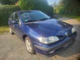 Renault Megane 1,6 - Renault aus 1998