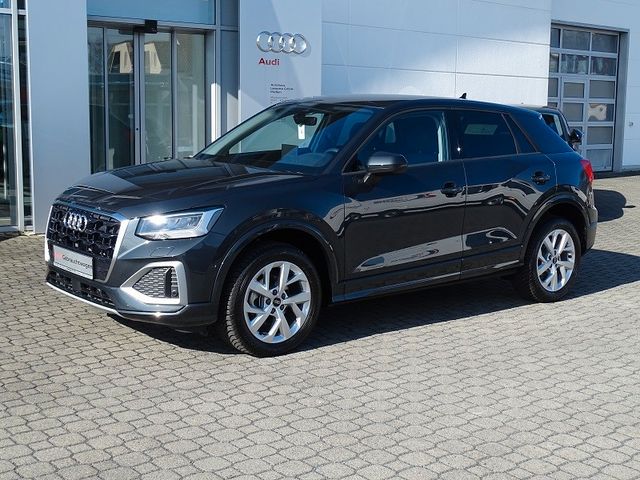 Q2 35 TFSI S-tronic advanced / AHZV