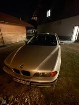 BMW 520i Limousine - BMW 520 aus 1999: 520i