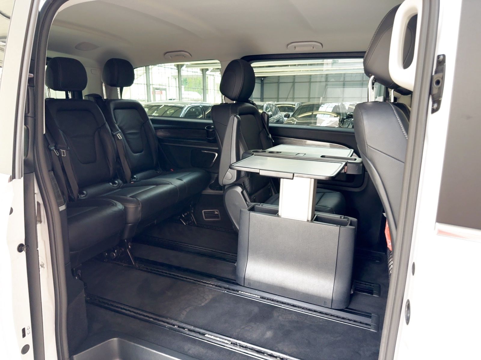 Mercedes-Benz V 220 d Avantgarde lang 360° LED Burmester foto 15