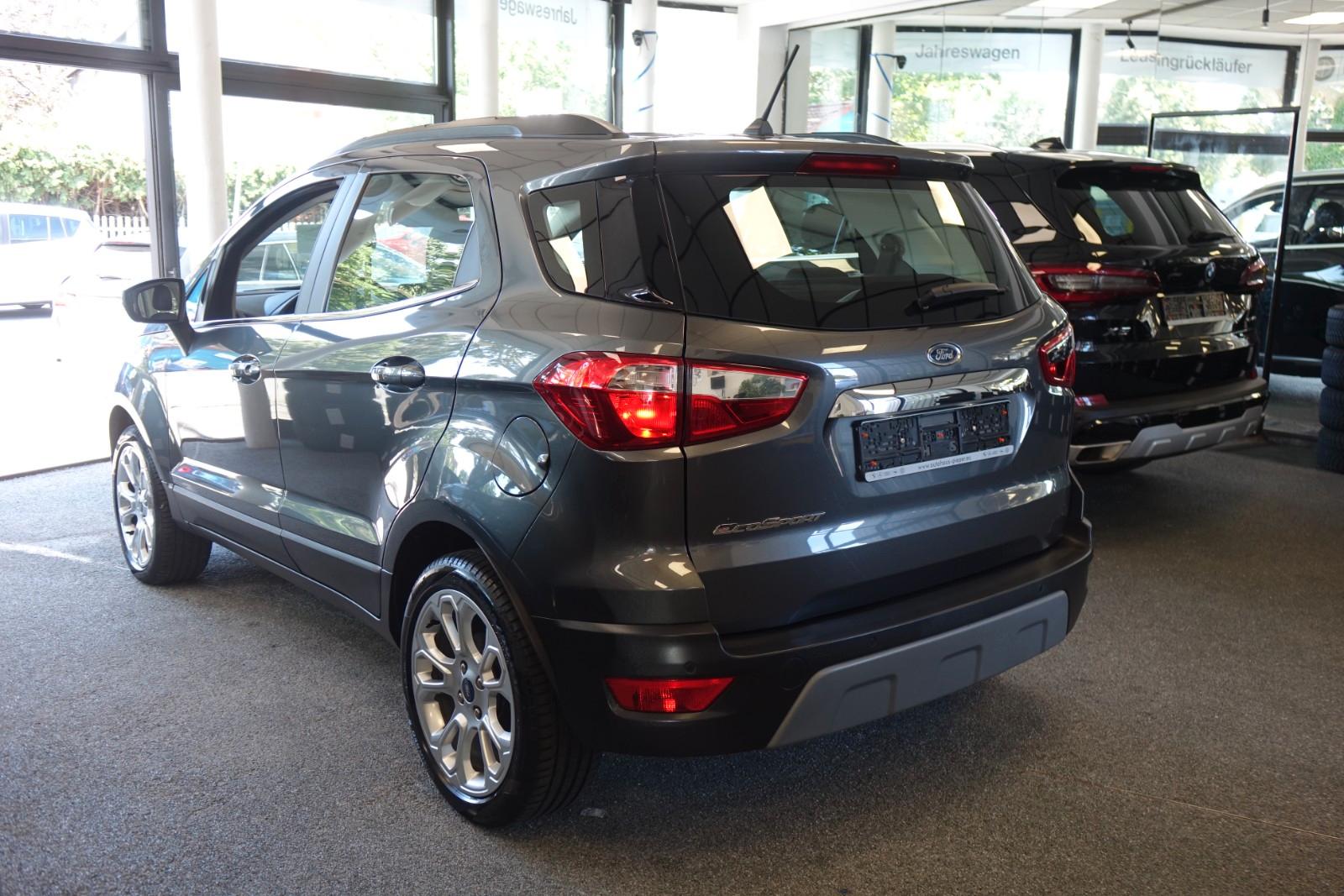 Ford EcoSport 1.0 EB Titanium +AHK+SHZ+Lenkrad hzbr+