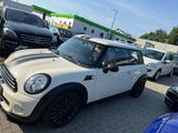 MINI ONE Mini One Sport 2.Hand Tuv neu - MINI MINI Gebrauchtwagen in Mannheim