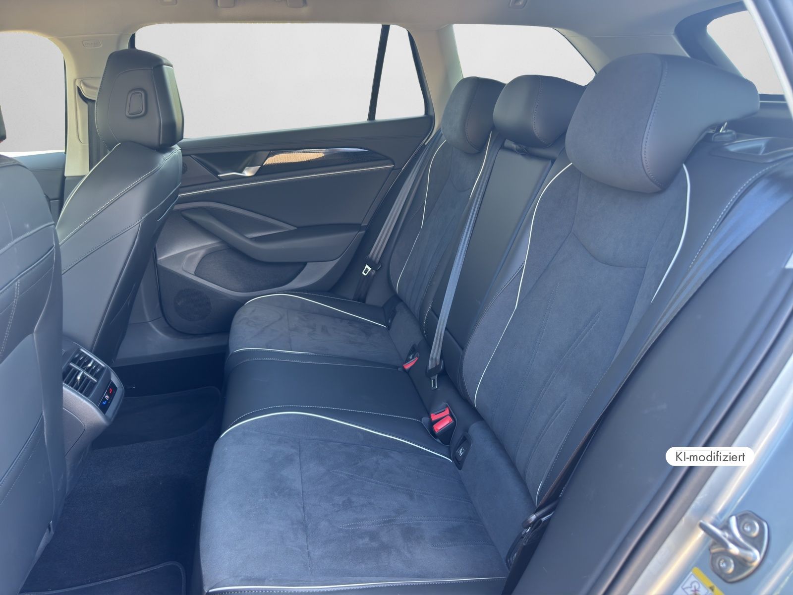 Volkswagen Passat Variant - Bild 16