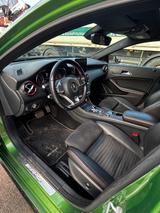 Mercedes-Benz A 45 AMG Mercedes-AMG A 45 4MATIC DCT Merced... - : Mercedes