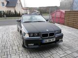 BMW E36 323i Cabrio - BMW 323: Cabrio, 323i