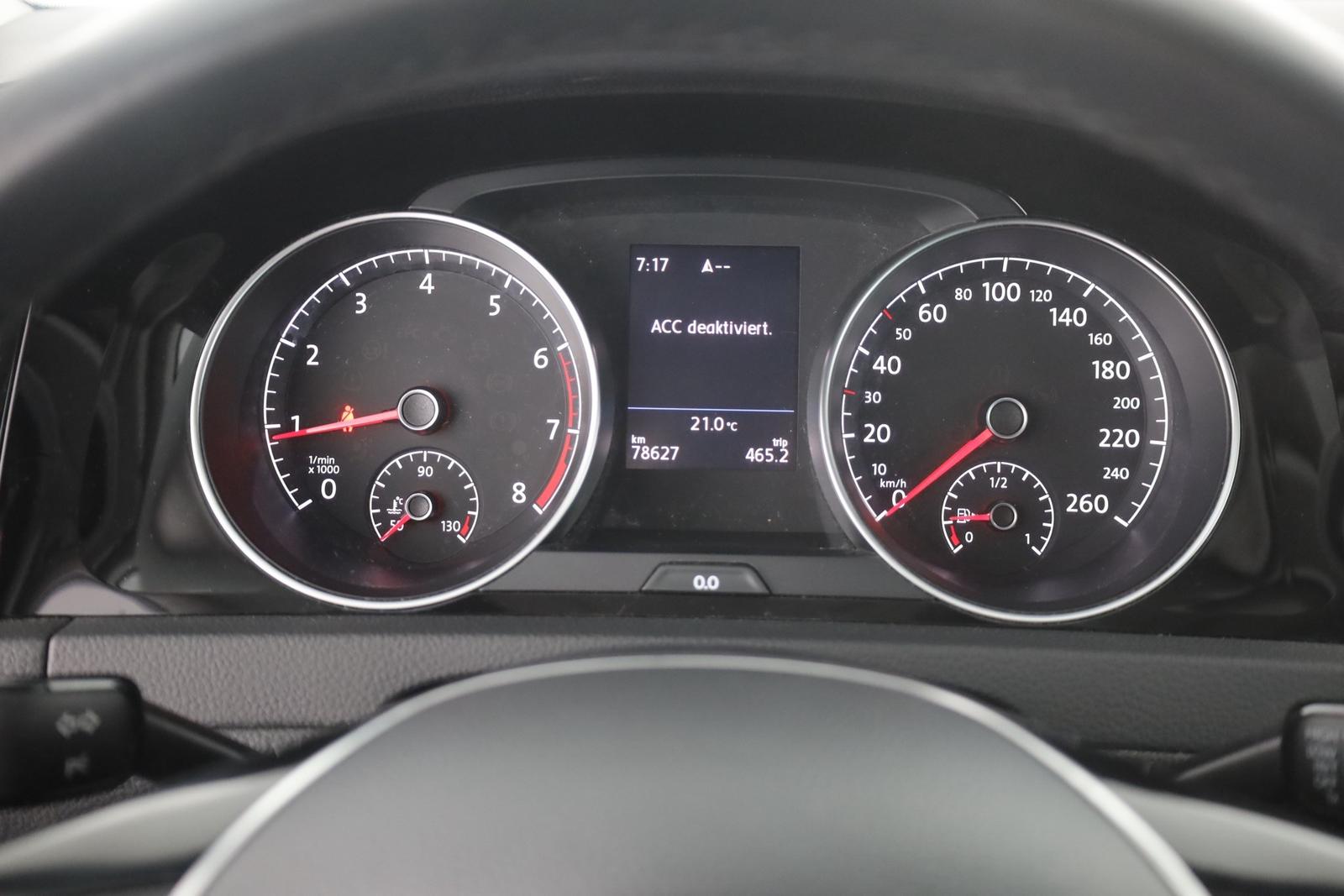 Volkswagen Golf VII 1.4 TSI R-Line LED ACC Kamera PDC Navi