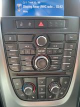 Opel Astra GTC 1.6 Turbo INNOVATION INNOVATION - Opel Astra mit Benzin-Antrieb: Limousine, 1.6