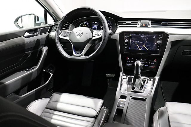 Passat Variant GTE 1.4 TSI DSG Leder AHK IQ.DRIV