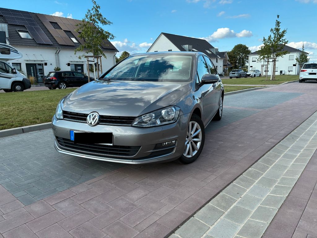 Image of Volkswagen Golf