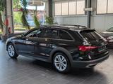 Audi A4 Allroad quattro 40 TDI S tronic 8-fach - schwarze Audi A4 Allroad