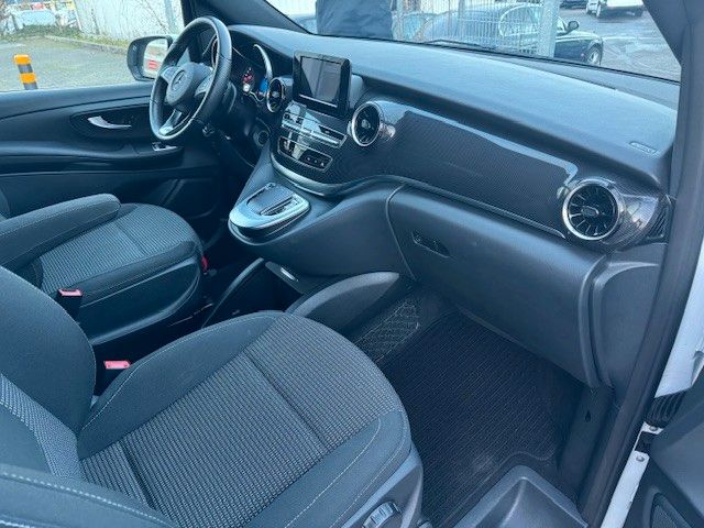 Fahrzeugabbildung Mercedes-Benz V 220d Extralang Assistenten KAMERA Tempomat