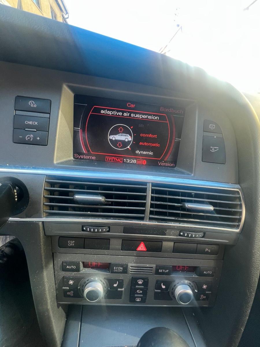 Audi A6 2005 — photo 10
