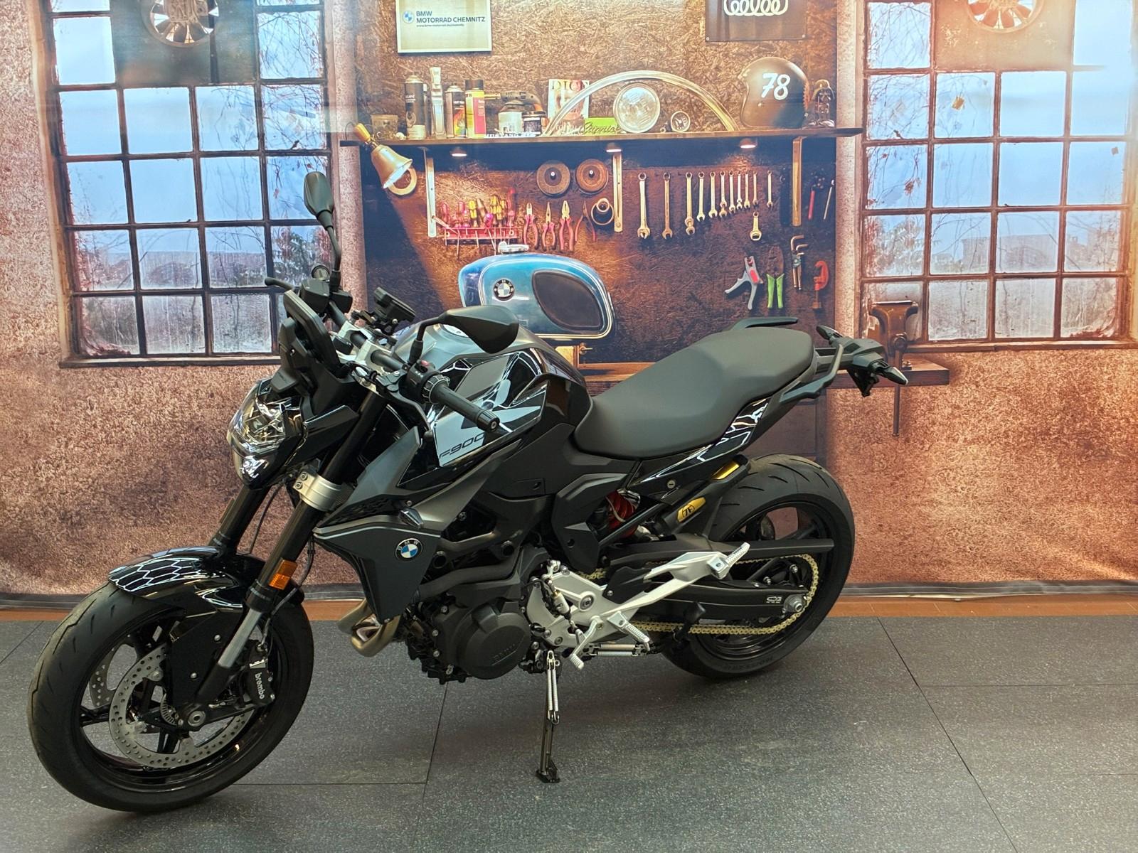 BMW F 900 R Aktion