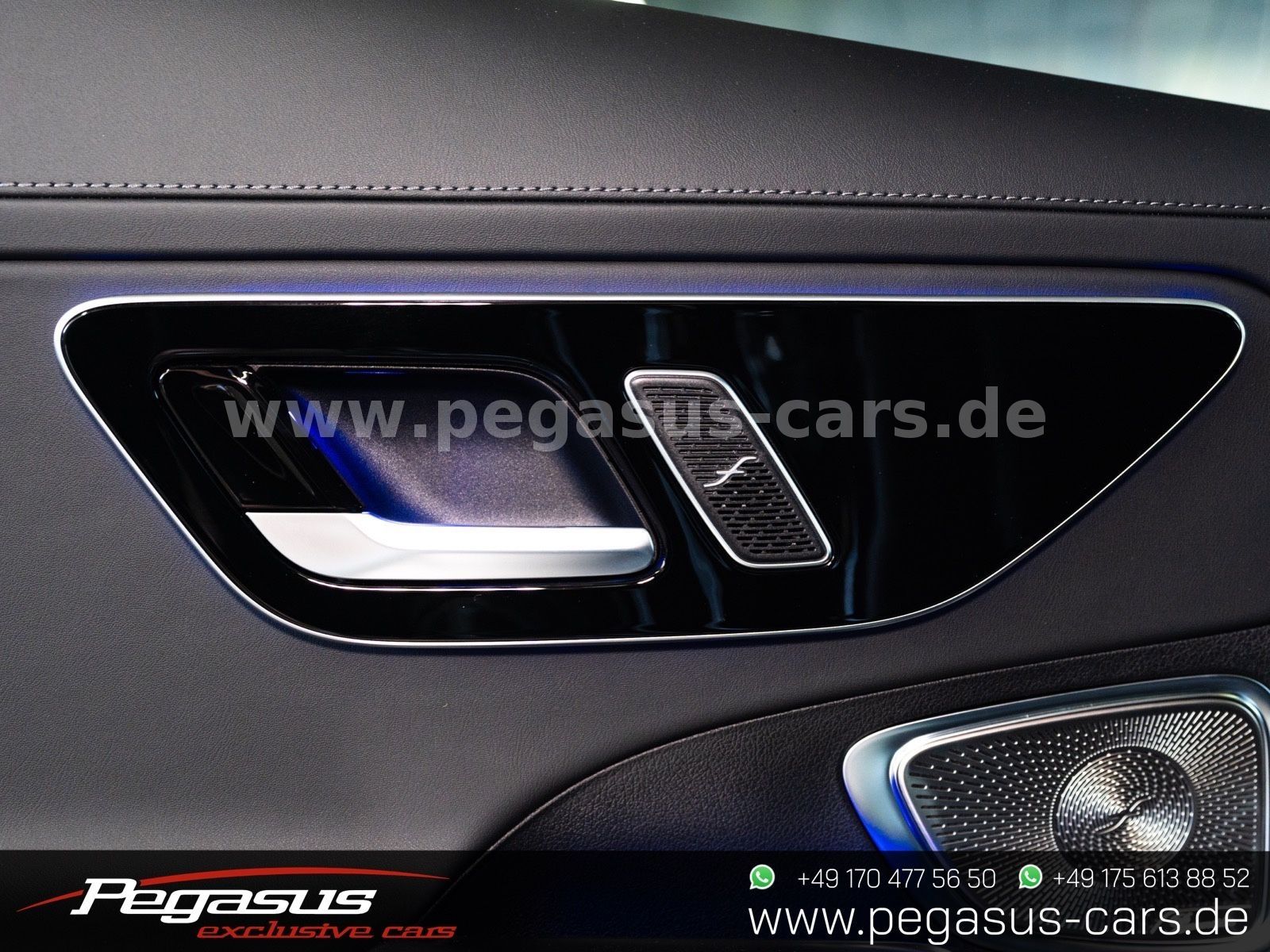 MERCEDES-BENZ C 63 AMG - 31