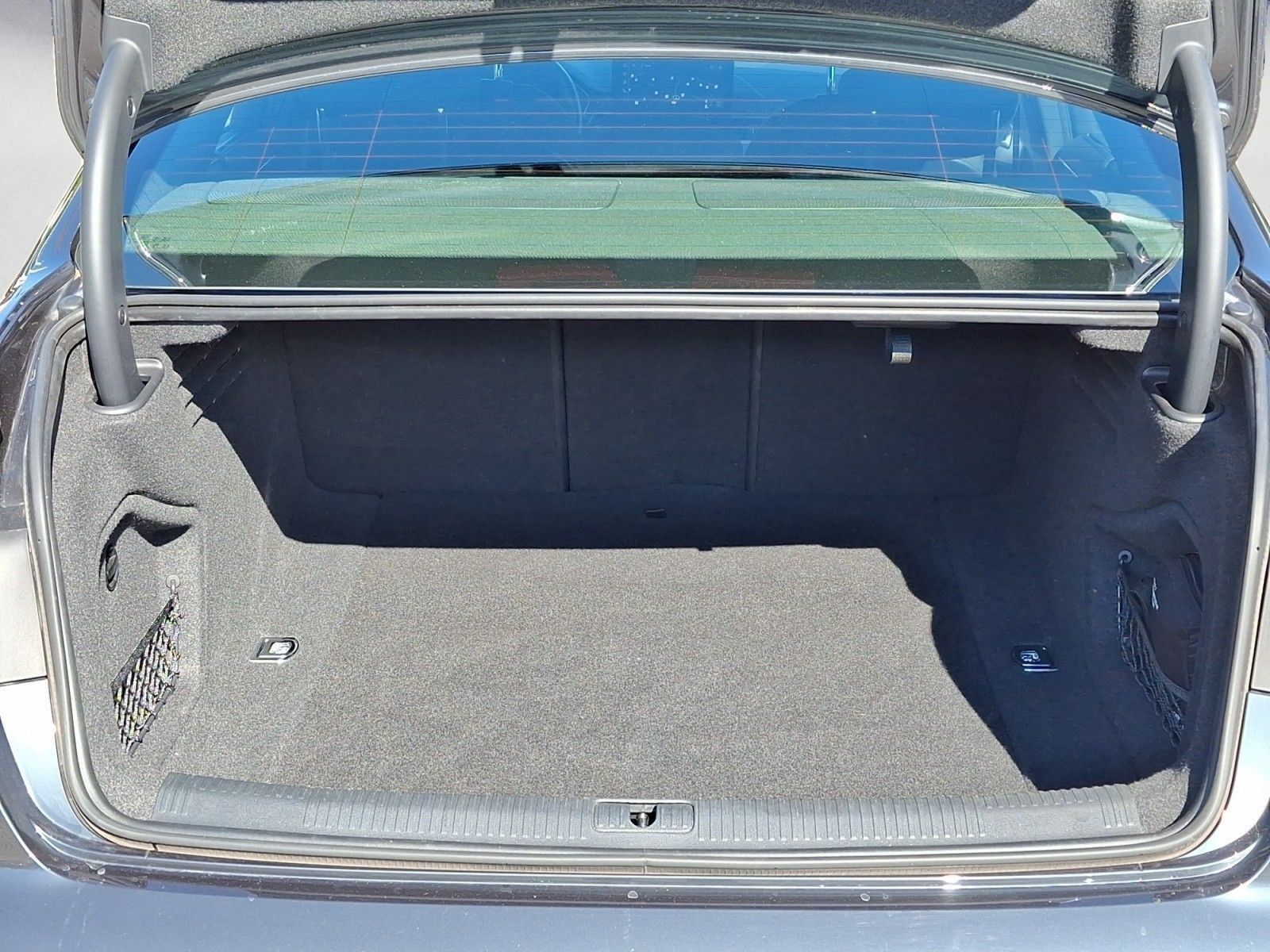 Audi A4 - Bild 9