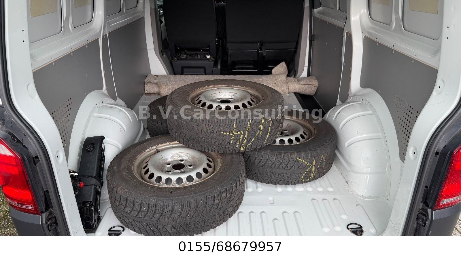 Volkswagen T6 Transporter Kasten/Kombi FWD*1Hand*87TKM*8Fac