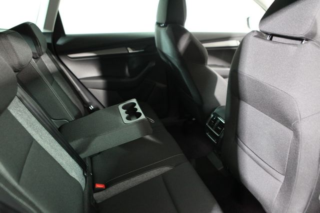 Skoda Karoq 1.0 TSI Drive *2XPDC*4XSHZ*AHK*LED* ALU