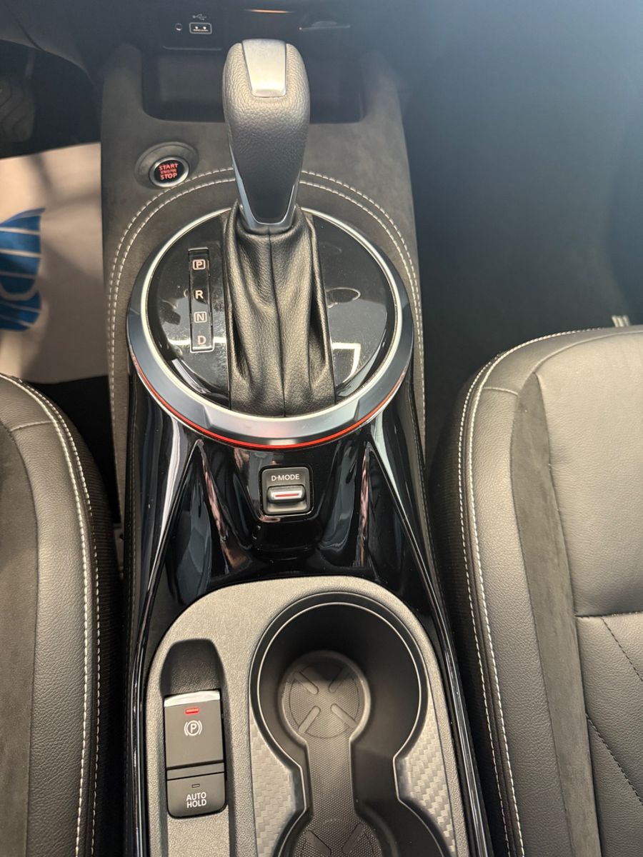 Fahrzeugabbildung Nissan Juke N-Design BOSE 360° Kamera Tech-Paket