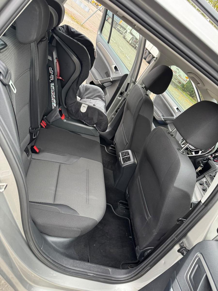 Volkswagen Golf 2013 — photo 11