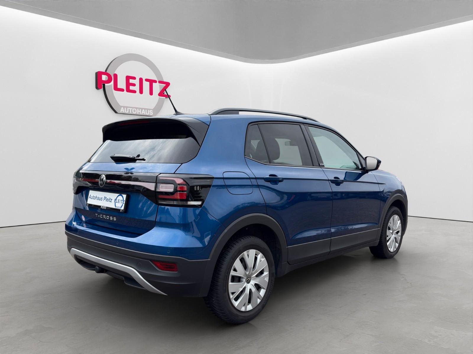 Volkswagen T-Cross Life ACTIVE  1.0 TSI DSG AHK ACC Navi