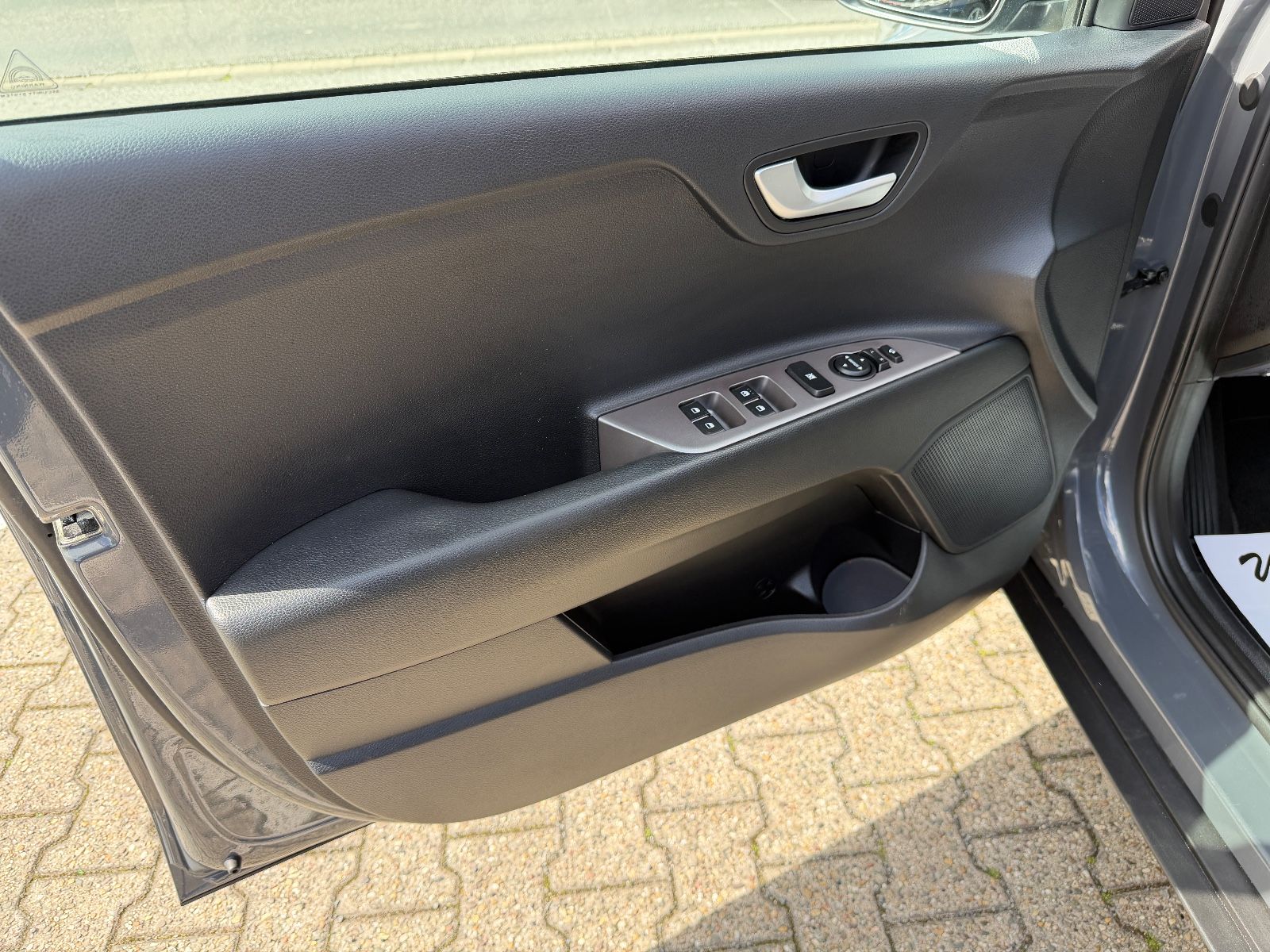 Fahrzeugabbildung Kia Stonic GT-Line MILD HYBRID NAVI KAMERA LED
