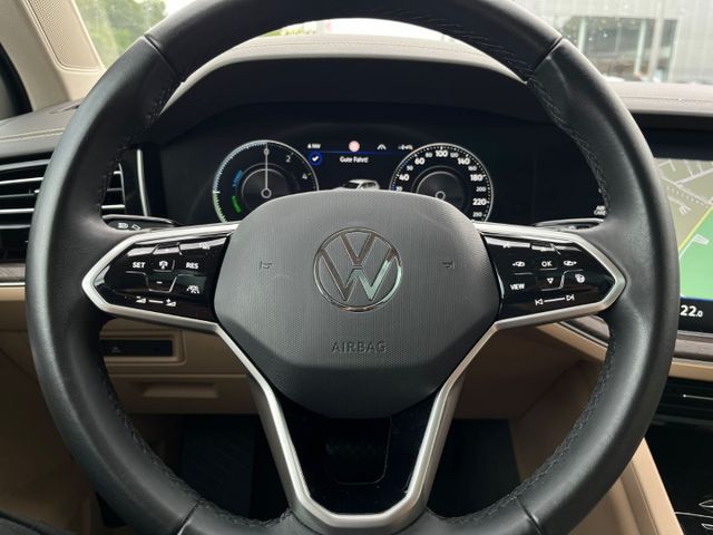 Touareg Atmos 4MeHybrid V6TSI AHK*LUFT*360*Pano!
