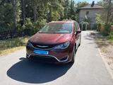 Chrysler Pcifica - Chrysler Gebrauchtwagen von 2017
