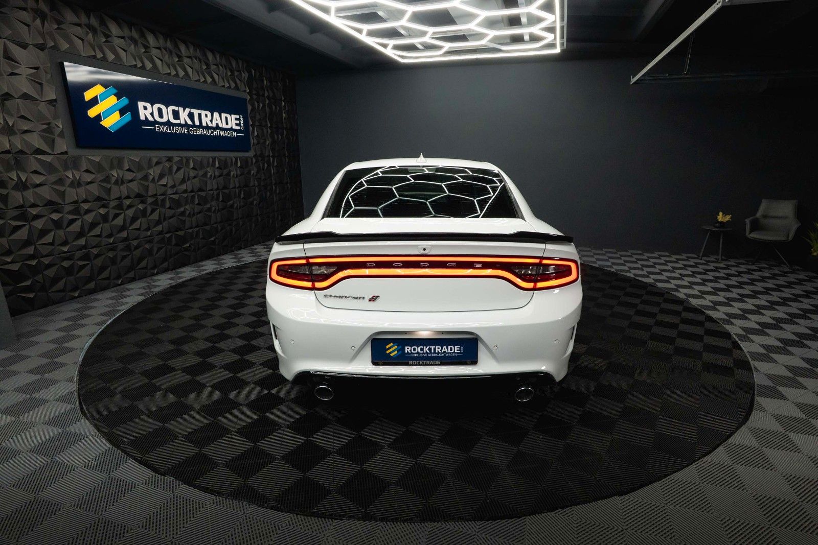 Fahrzeugabbildung Dodge Charger 3.6 4x4 SRT Styling *Kamera*LED*20 Zoll*
