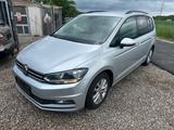 Volkswagen Touran 2.0 TDI Aut. Highline BMT/Start-Stopp - Volkswagen Touran mit Diesel-Antrieb: Geländewagen, Automatik