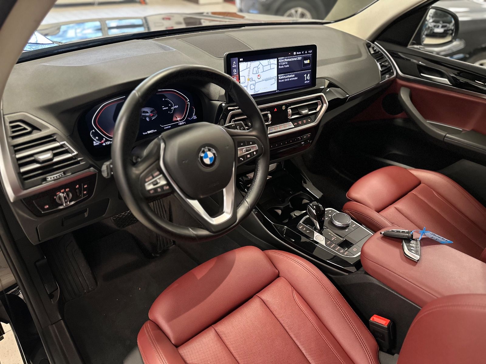BMW X3 xDrive Aut/Driv&Brems&ParkAss/AHK/SportSitze foto 13