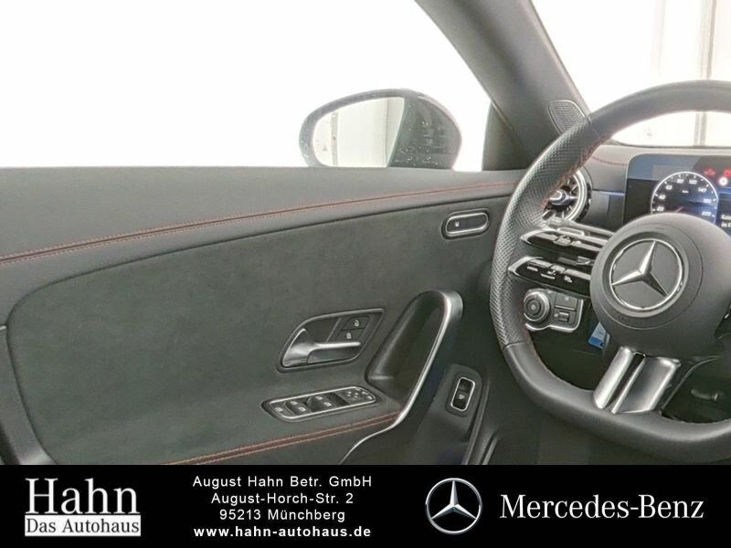Fahrzeugabbildung Mercedes-Benz CLA 200 AMG/NIGHT/LED/360/DISTRO./TOTW./AMBI/..