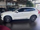 Volvo XC60 Inscription AWD AHK LED NAVI LEDER Pano - gebrauchte Volvo XC60 aus dem Jahr 2021