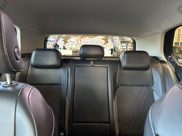 MYAUTOCENTER – Gebraucht- und Jahreswagen mit Werkstattservice in Pfaffenhofen Volkswagen Golf VIII *Keyless*Totwinkel*ACC*PDC*LED*VOLL