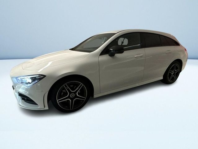 Mercedes-Benz Mercedes CLA Shooting Brake 180 D Premium 8G-DCT