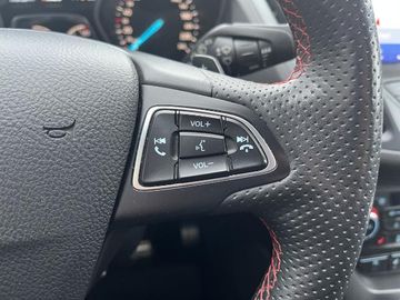 Bild 9 Ford Kuga 2.0 EcoBoost ST-Line 4x4 - Navi - Tempomat