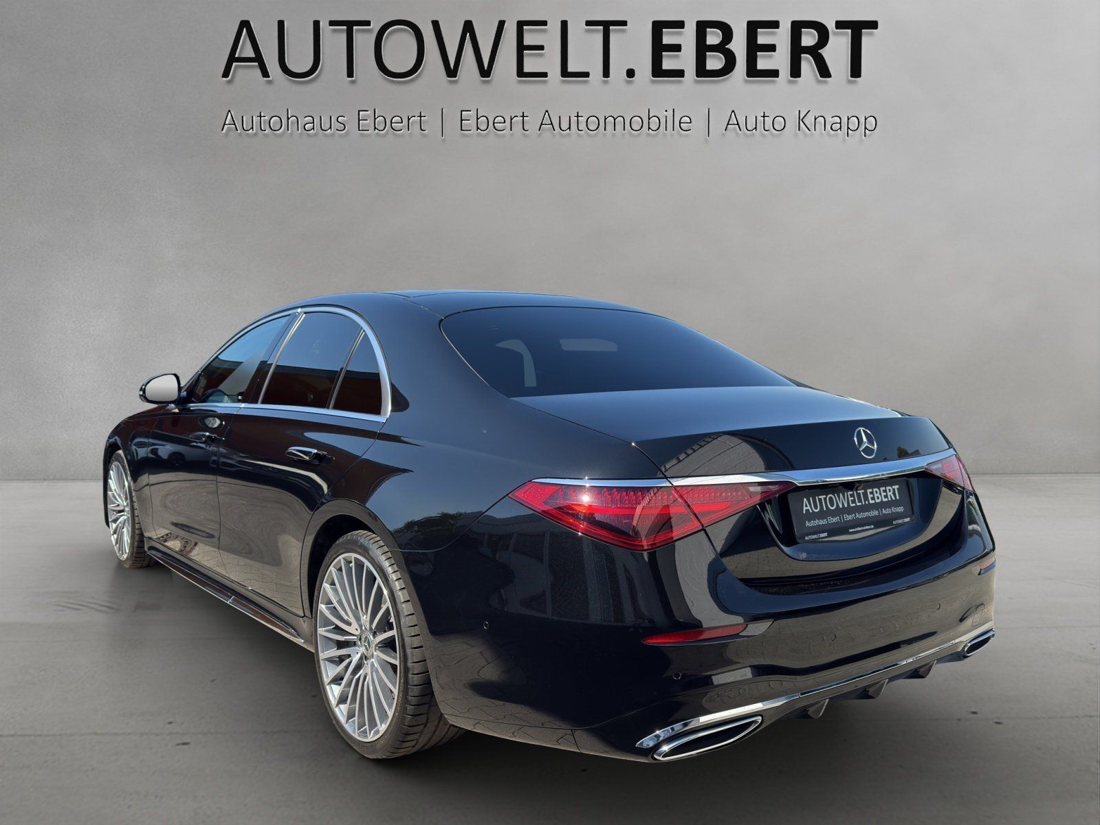 Fahrzeugabbildung Mercedes-Benz S350d AMG-LINE/PANO-DACH/BURM.-3D/DISTR./AHK/