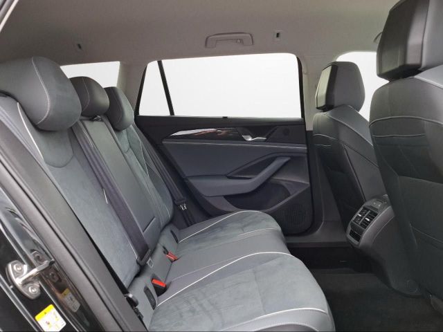 PASSAT VARIANT 1.5 eTSI DSG