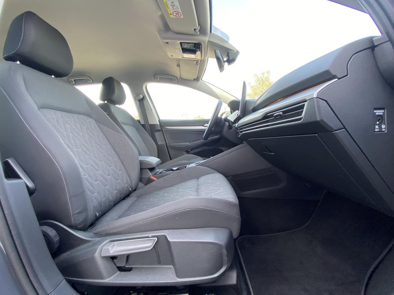 Volkswagen Golf Variant 1.5 eTSI DSG LIFE AHK+APP-CONNECT+A, миниатюра 20