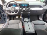 Mercedes-Benz GLB 250 4MATIC AMG Line - blaue Mercedes-Benz GLB 250