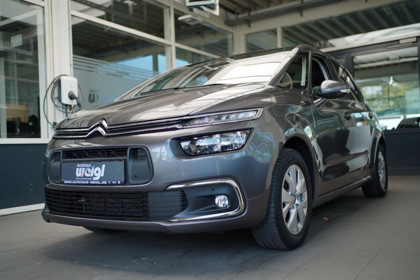 Fahrzeugabbildung Citroën C4 Picasso PureTech 130 Selection Navi DAB AHK