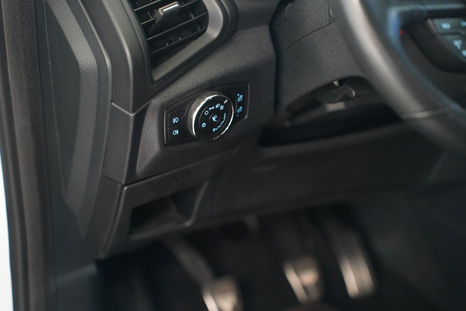 Fahrzeugabbildung Ford EcoSport ST-Line*NAVI*KeyFree*KLIMAAUTOMATIK