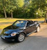 Volkswagen Beetle 1.2 TSI BMT Cabriolet -BMT  Design  - Volkswagen Beetle: Schwarz
