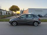 Mercedes-Benz B 200/2.HAND/EURO6/KAMERA/TEMPO./ 8 FACH ALU - Mercedes Gebrauchtwagen